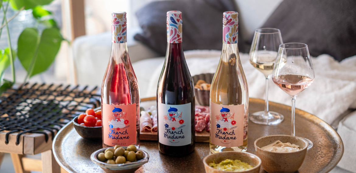 Gamme French Madame IGP Atlantique sur table d'apéritif