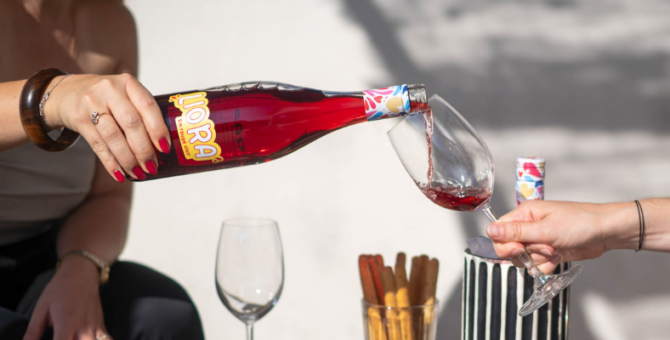 Liora vin rouge clair